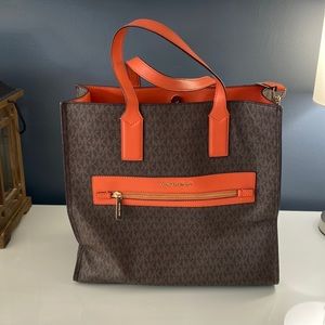 Michael Kors keenly large signature tote
